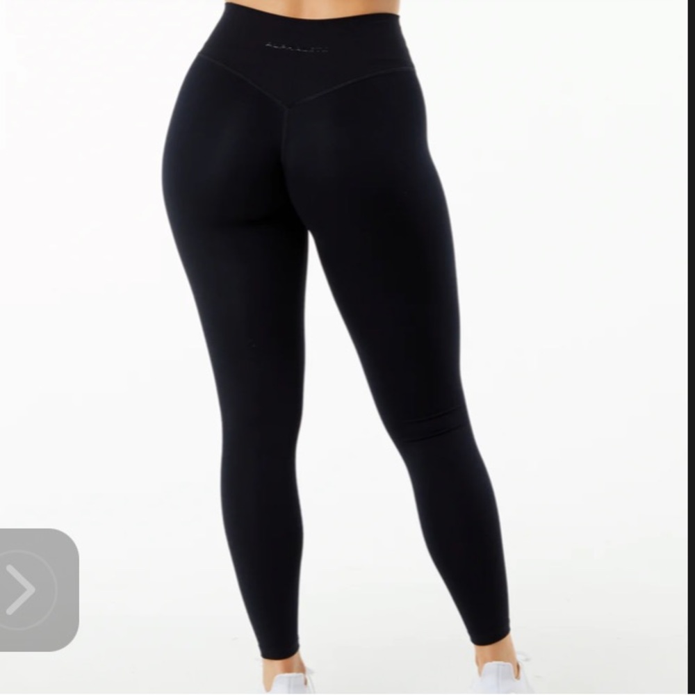Alphalete Alphalux black leggings